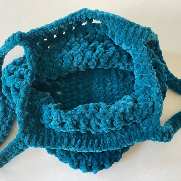 Teal Handmade Crochet Large Plush Tote Bag - Picture 8 of 10